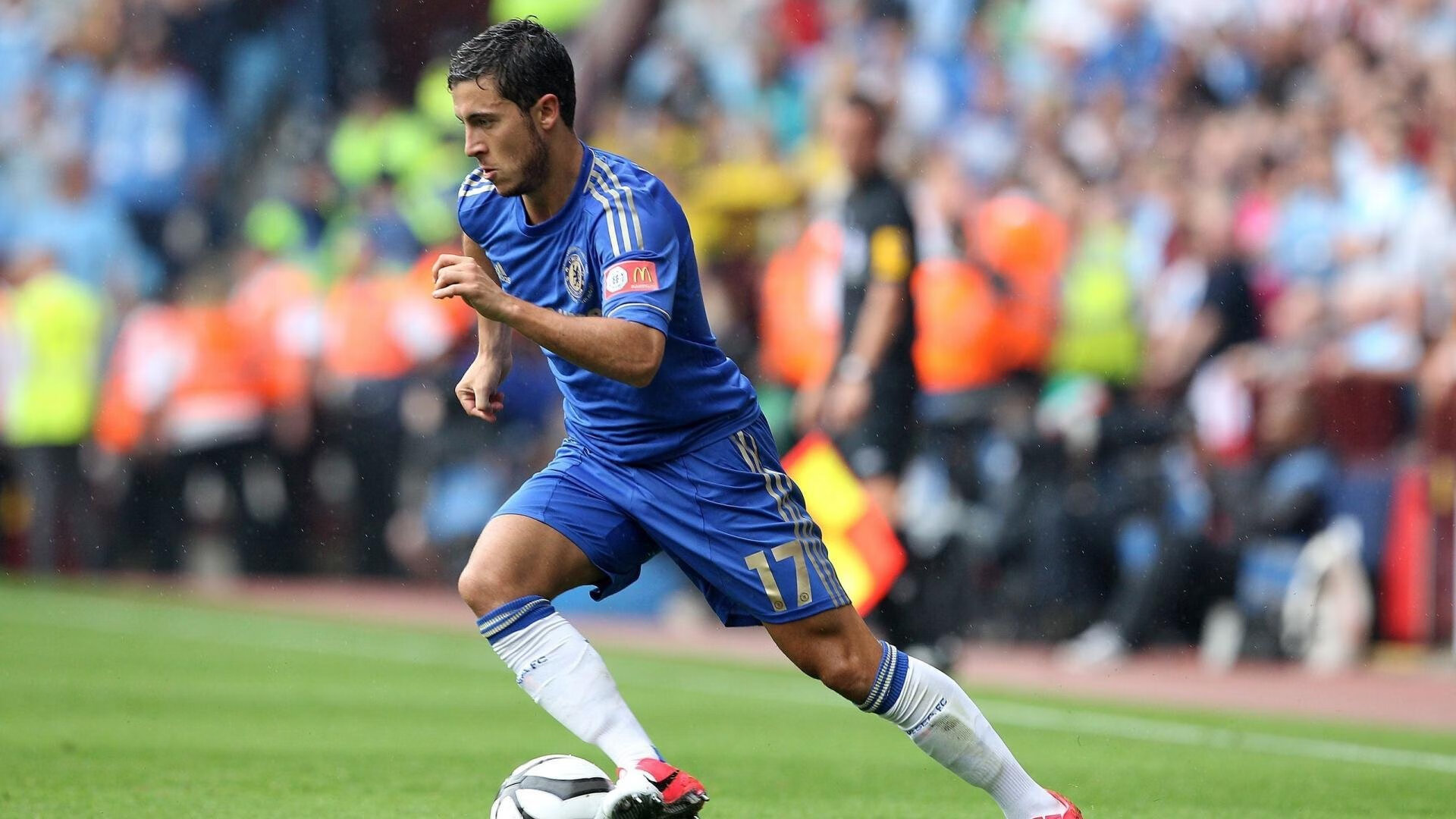 法甲:里昂2-1战胜蒙彼利埃,队长扳平后反超,法甲里昂主场叫什么名字